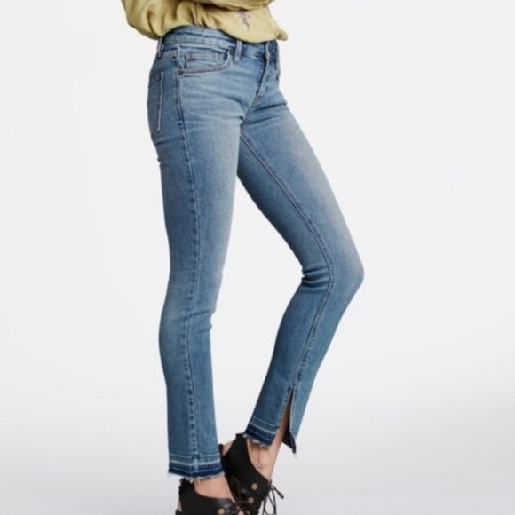 Free People Denim - NWOT Free People raw hem split ankle jeans